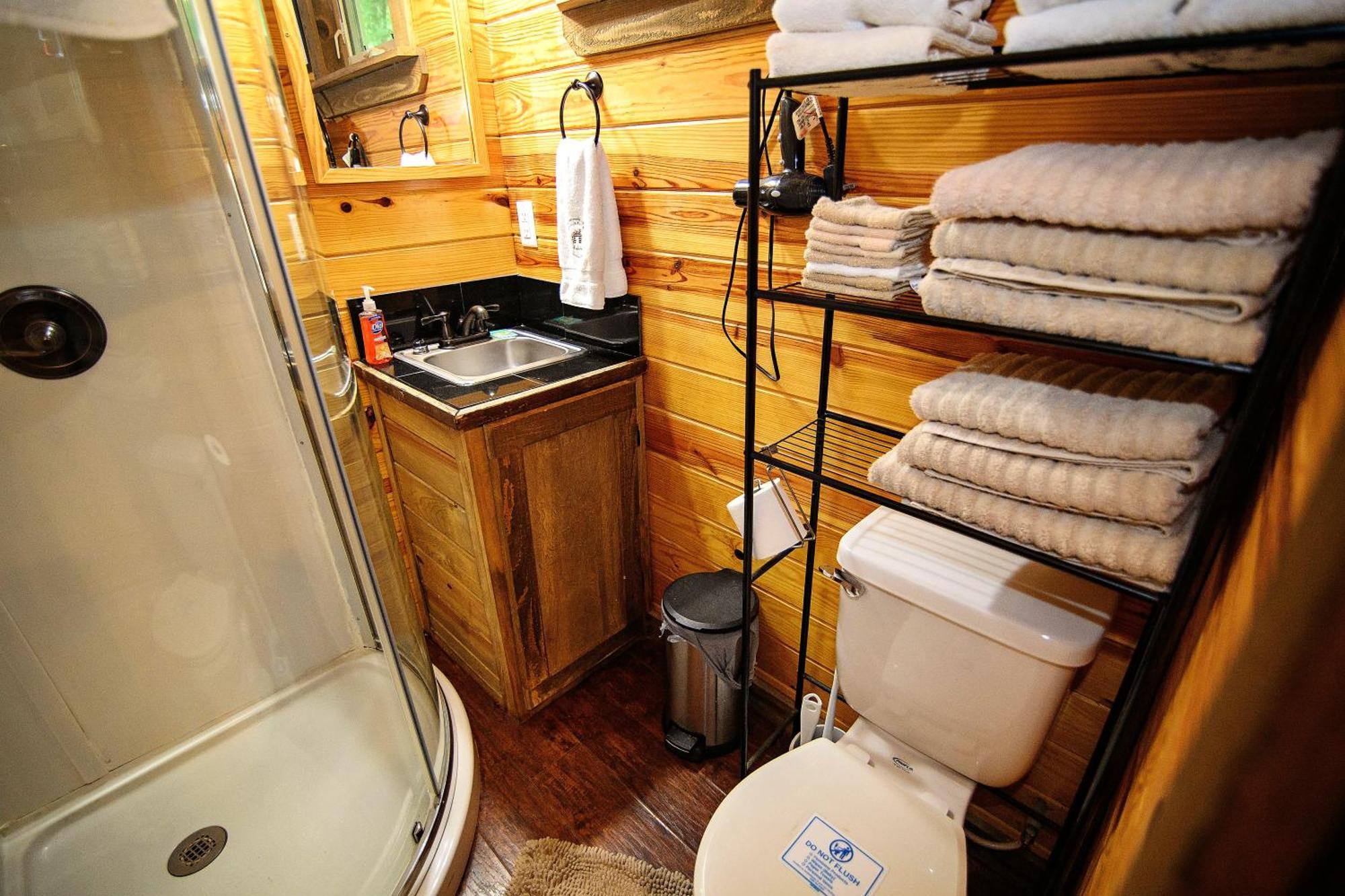 The Codex - Parker Creek Bend Cabins Мърфрисборо Екстериор снимка