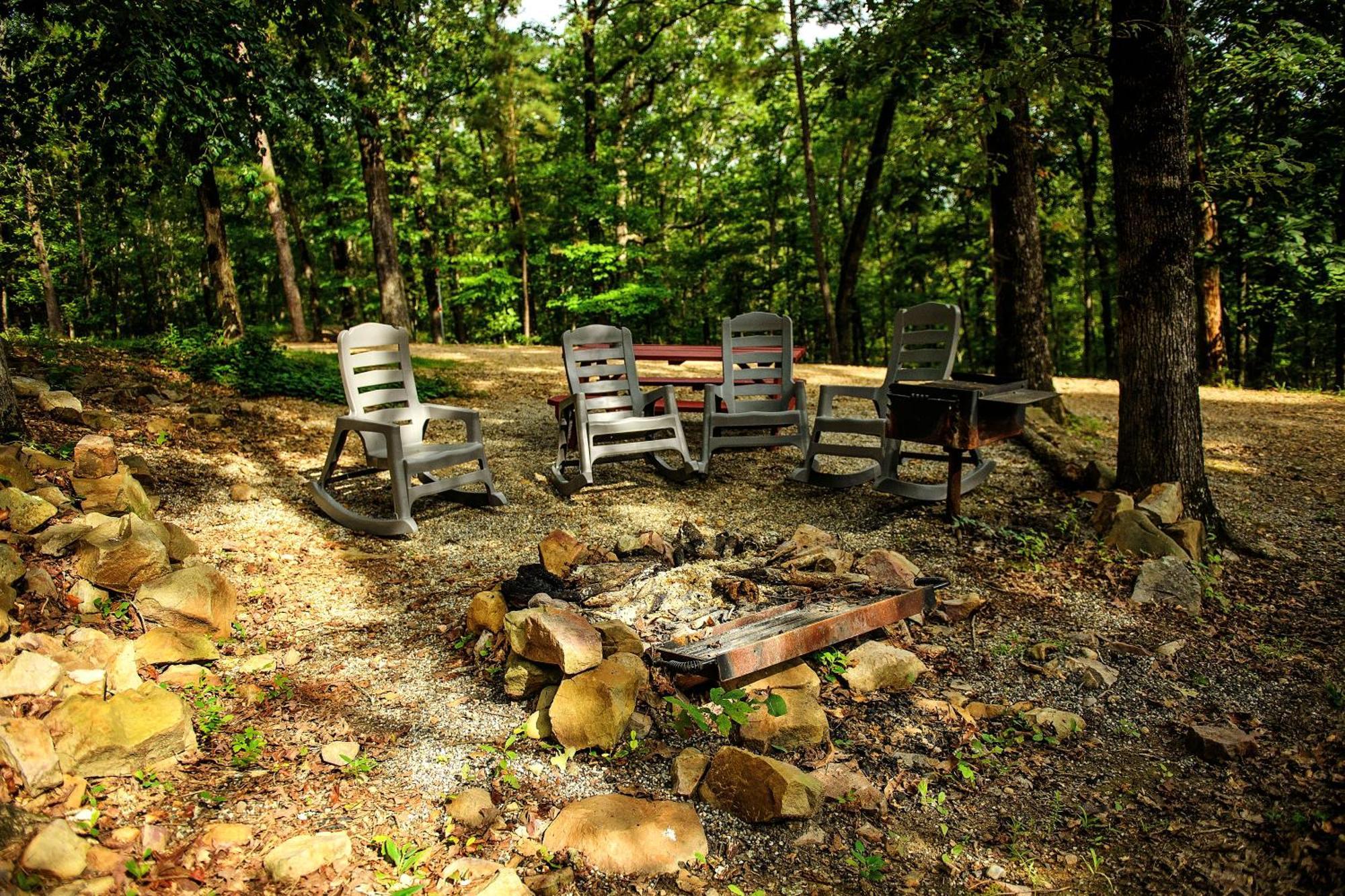 The Codex - Parker Creek Bend Cabins Мърфрисборо Екстериор снимка