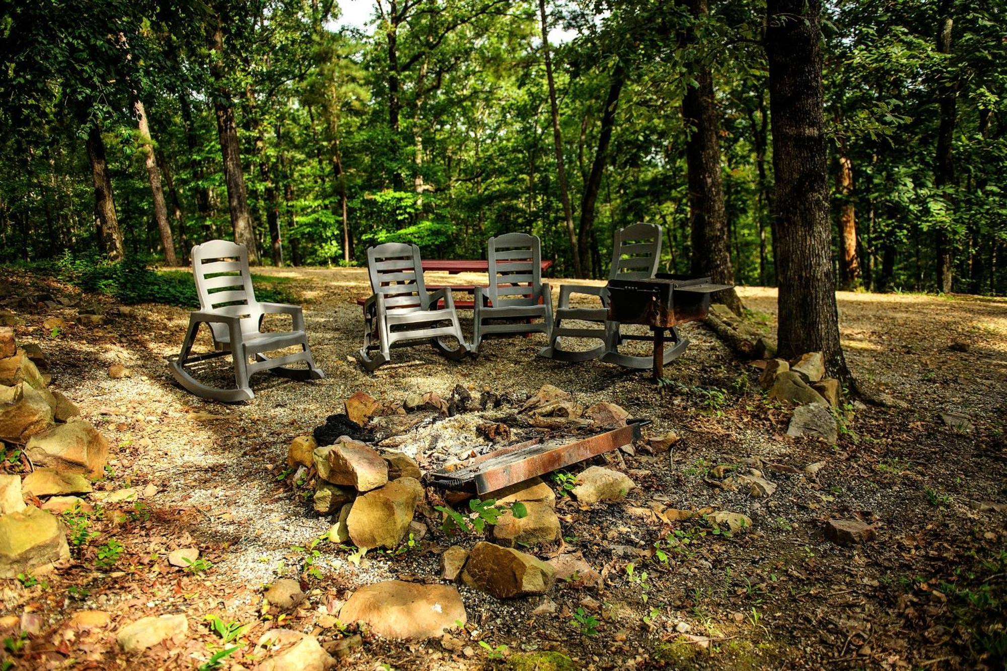 The Codex - Parker Creek Bend Cabins Мърфрисборо Екстериор снимка